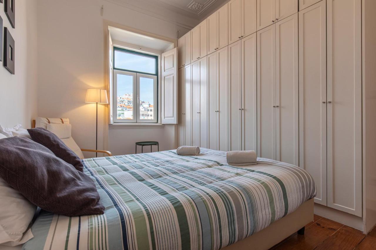 Typical 2Bdr Apartment In Lisbon By Lovelystay Kültér fotó