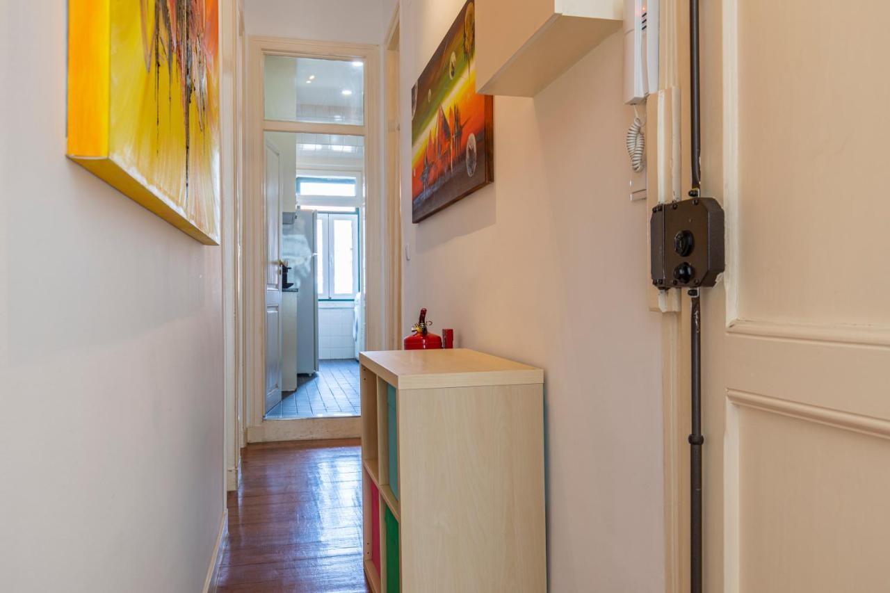 Typical 2Bdr Apartment In Lisbon By Lovelystay Kültér fotó